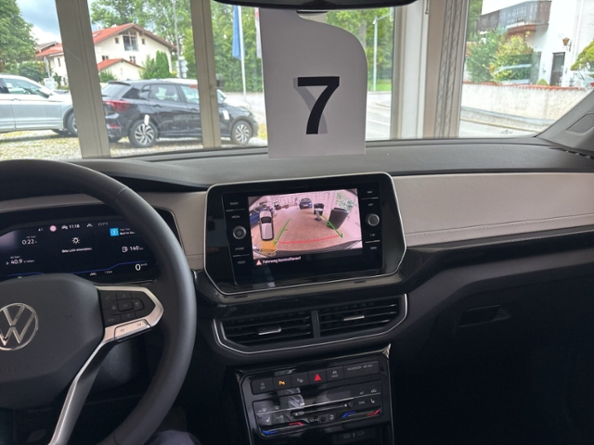 Volkswagen T-Cross Style