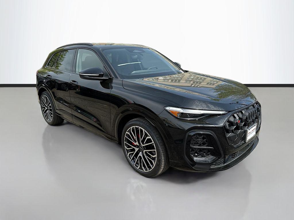 2026 Audi SQ5 Premium Plus quattro's photo