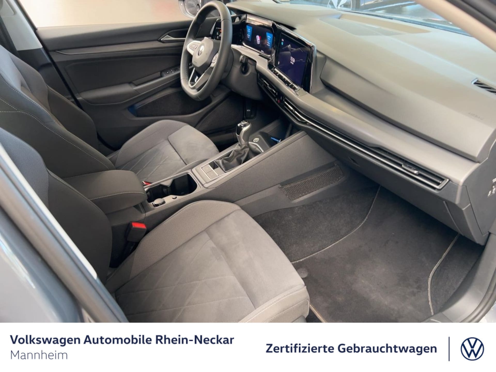 Volkswagen Golf Style