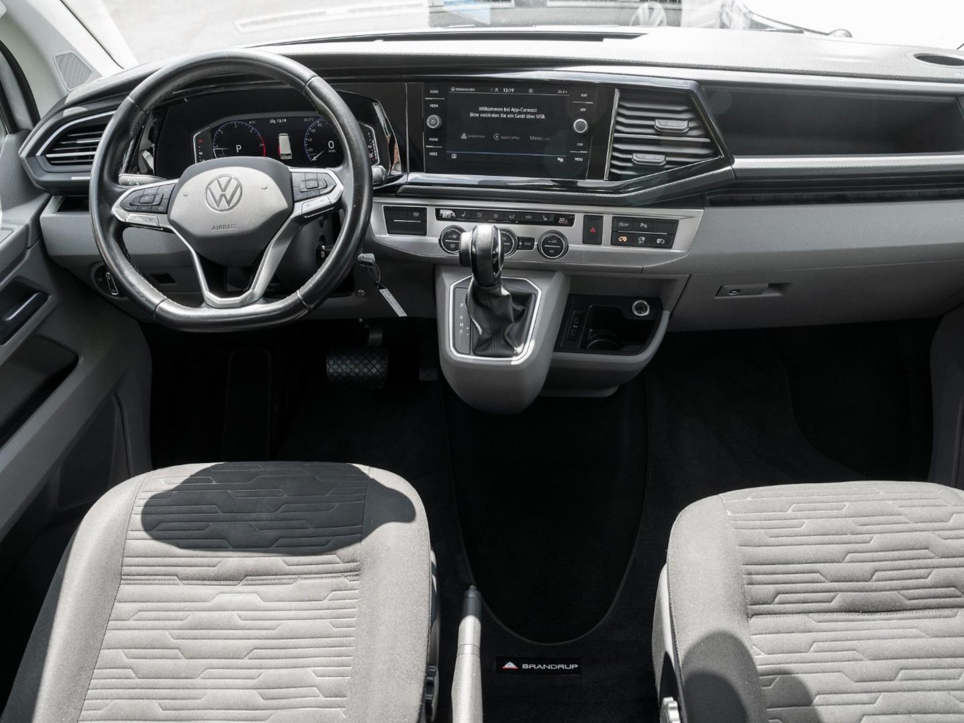 Volkswagen T6.1 Caravelle kurzer Radstand Comfortline