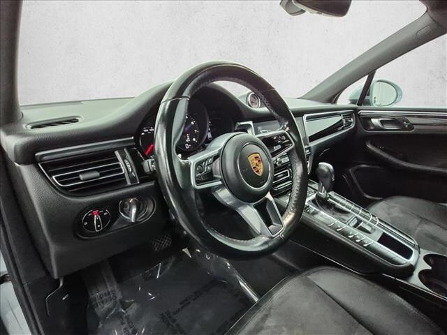 2021 Porsche Macan