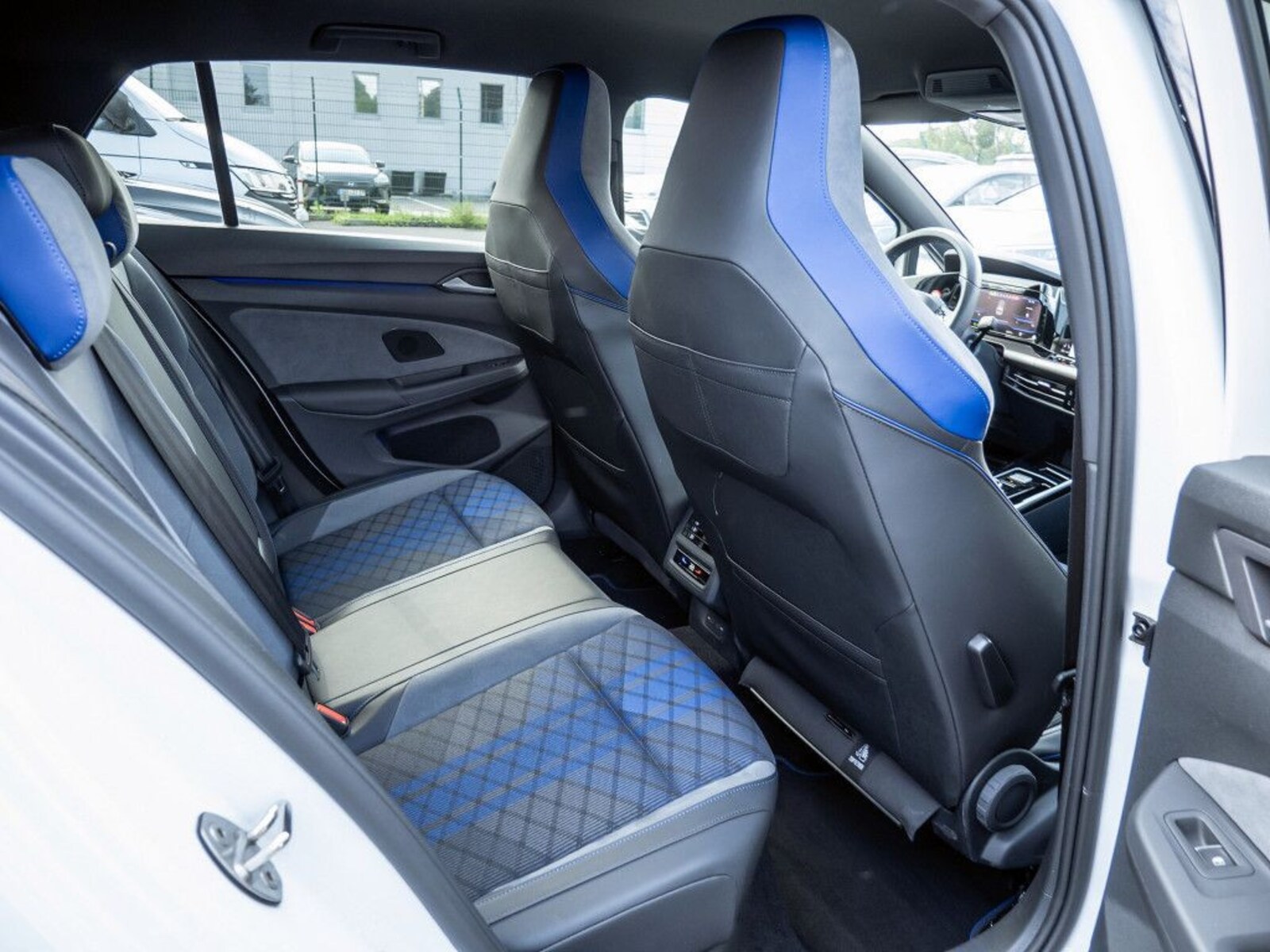 Volkswagen Golf – Bild 8