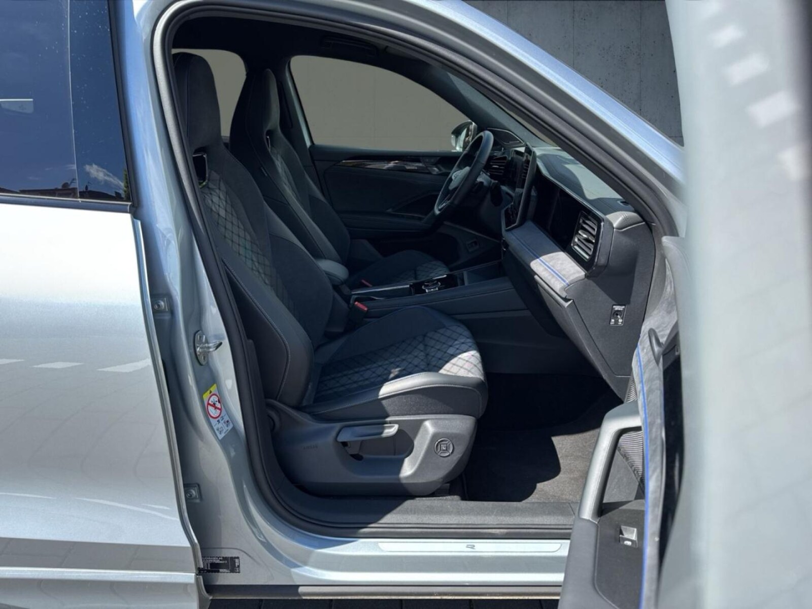 Volkswagen Tiguan – Bild 16