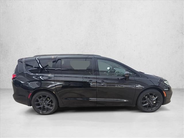 2022 Chrysler Pacifica