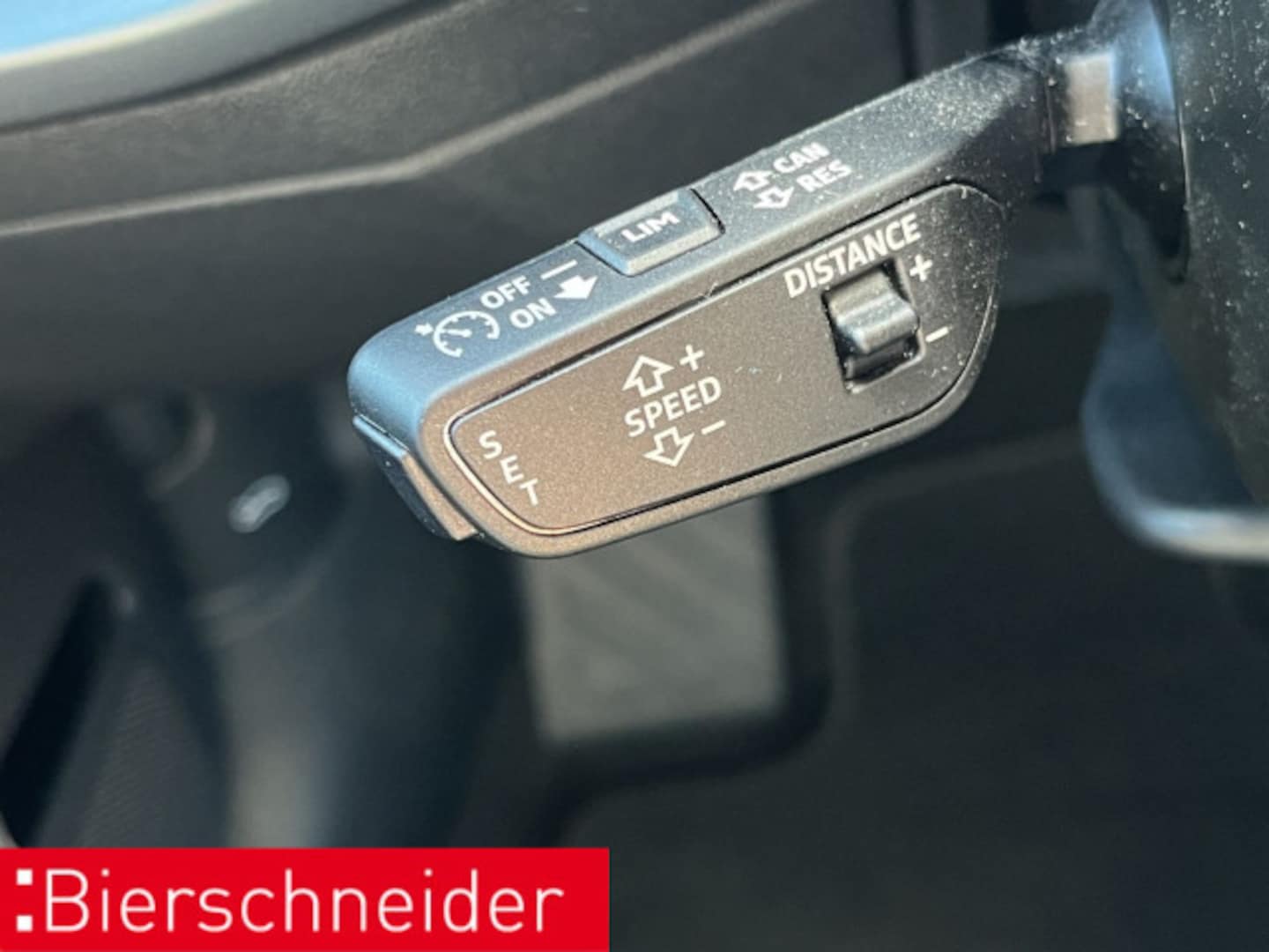 Bild über Audi A3 Sportback 30 TFSI S tronic - für weitere Informationen kontaktieren Sie den Audi Partner