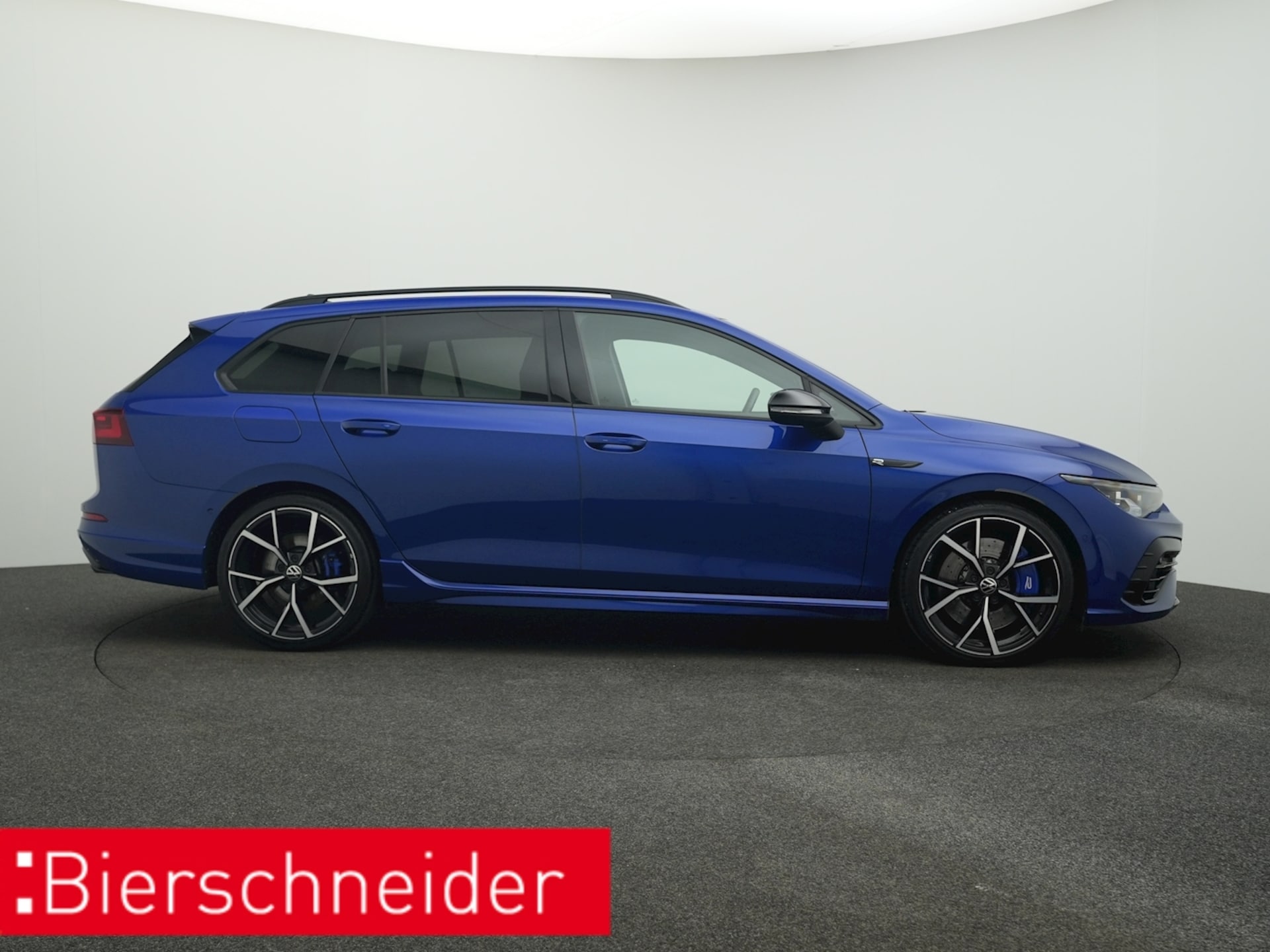 Volkswagen Golf Variant R