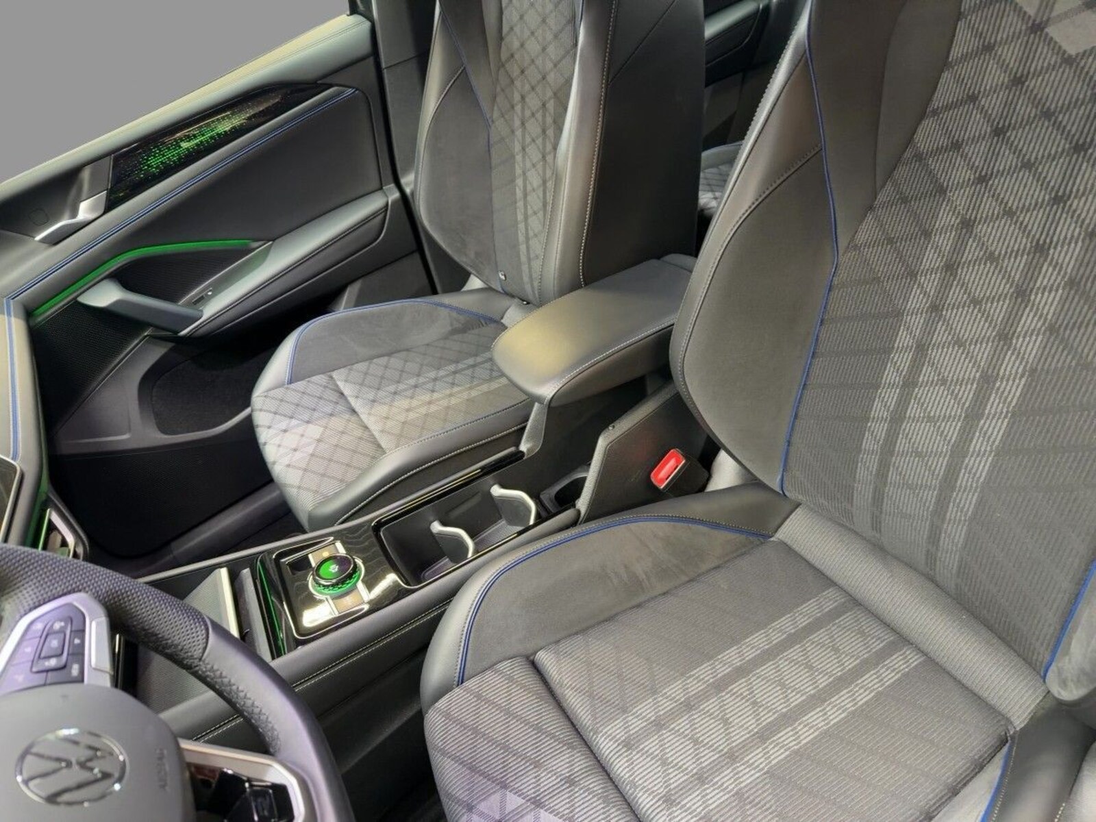 Volkswagen Tiguan – Bild 8