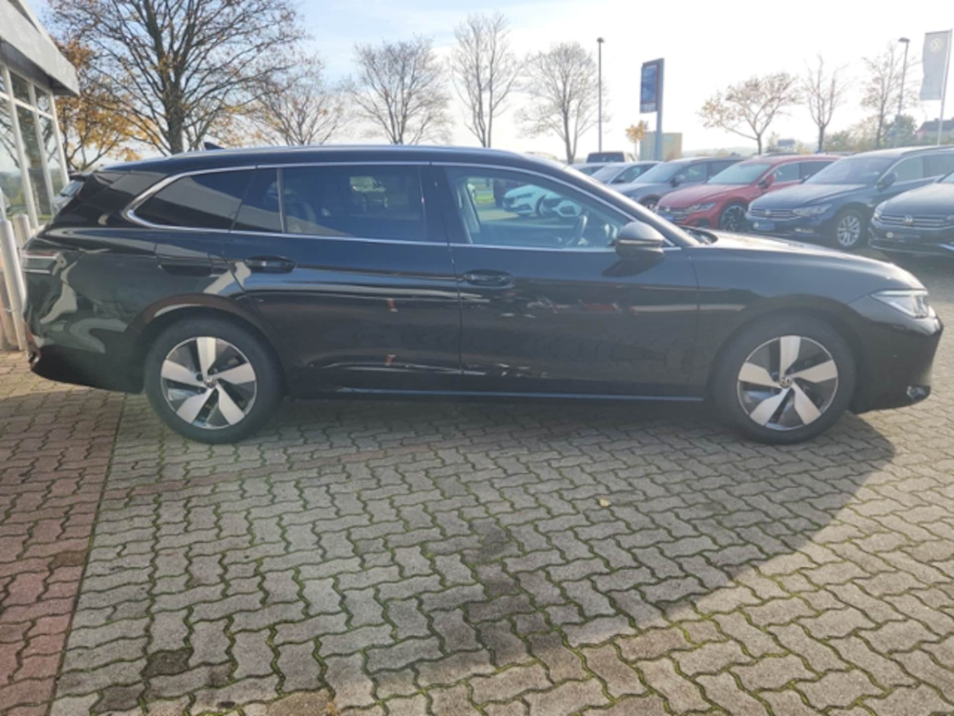 Volkswagen Passat Elegance