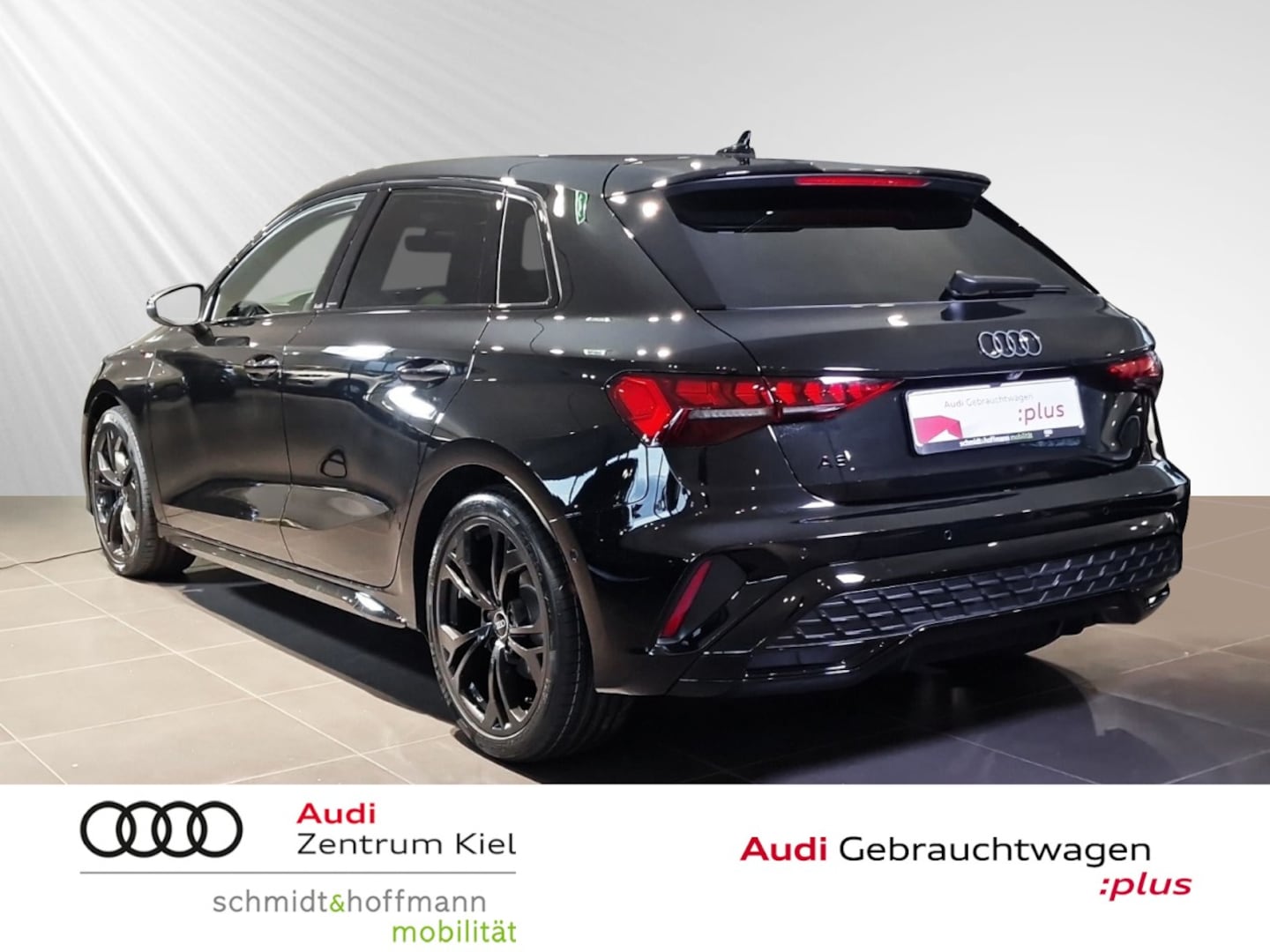Bild über Audi A3 Sportback TFSI 110 kW S tronic - für weitere Informationen kontaktieren Sie den Audi Partner