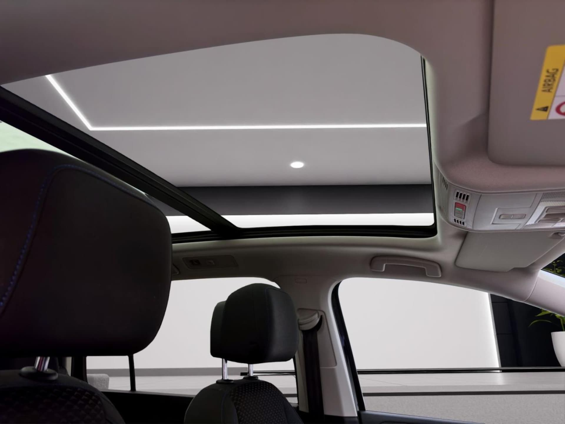 Volkswagen Touran United