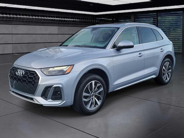 Photo of 2023 Audi Q5
