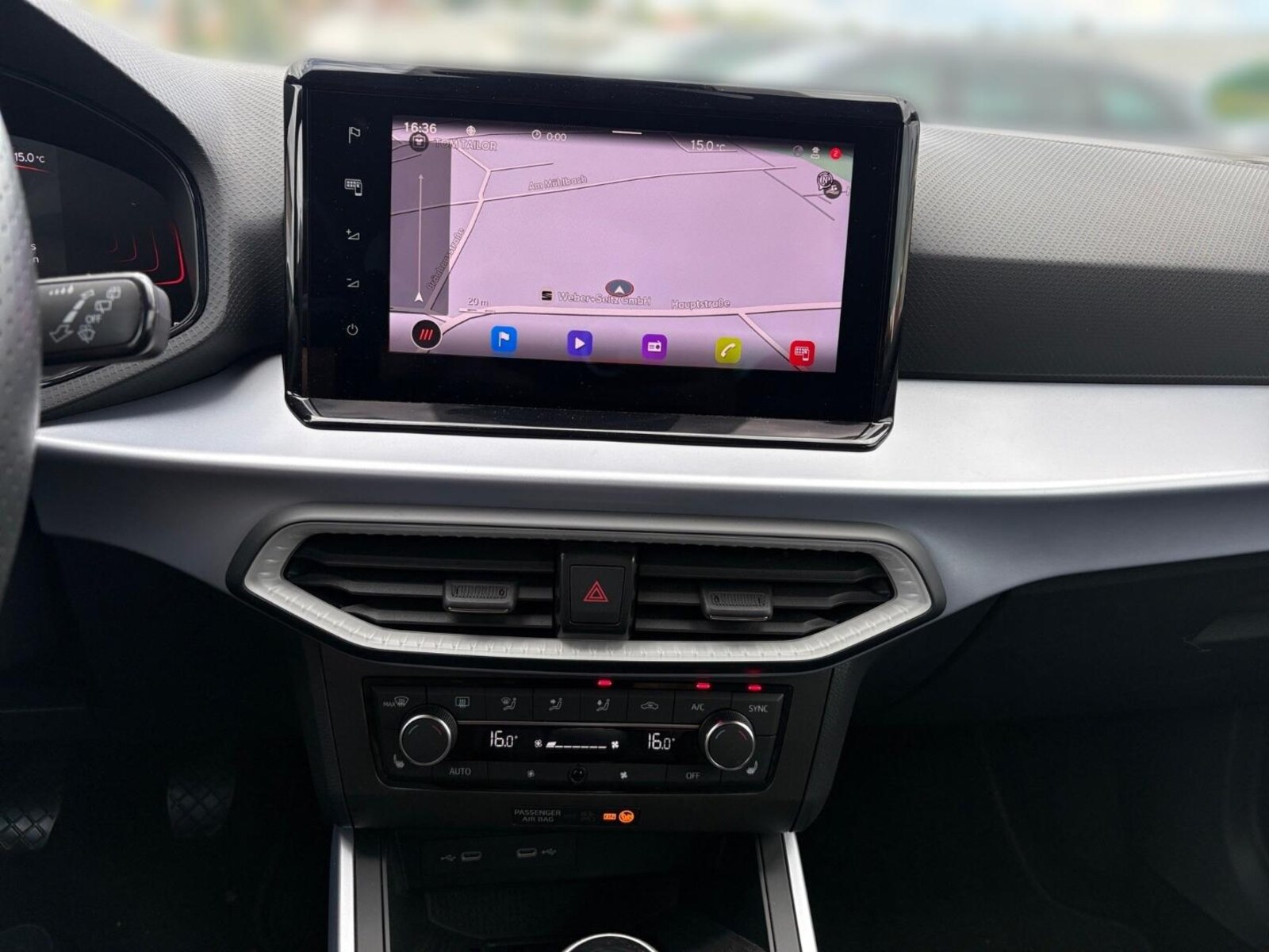 SEAT Arona – Bild 12
