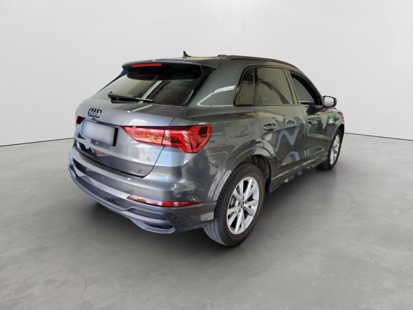 Bild über Audi Q3 S line 35 TFSI S tronic - für weitere Informationen kontaktieren Sie den Audi Partner