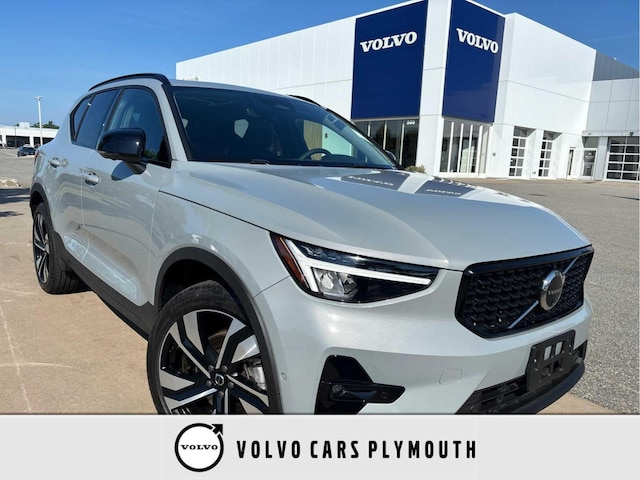 2024 Volvo XC40