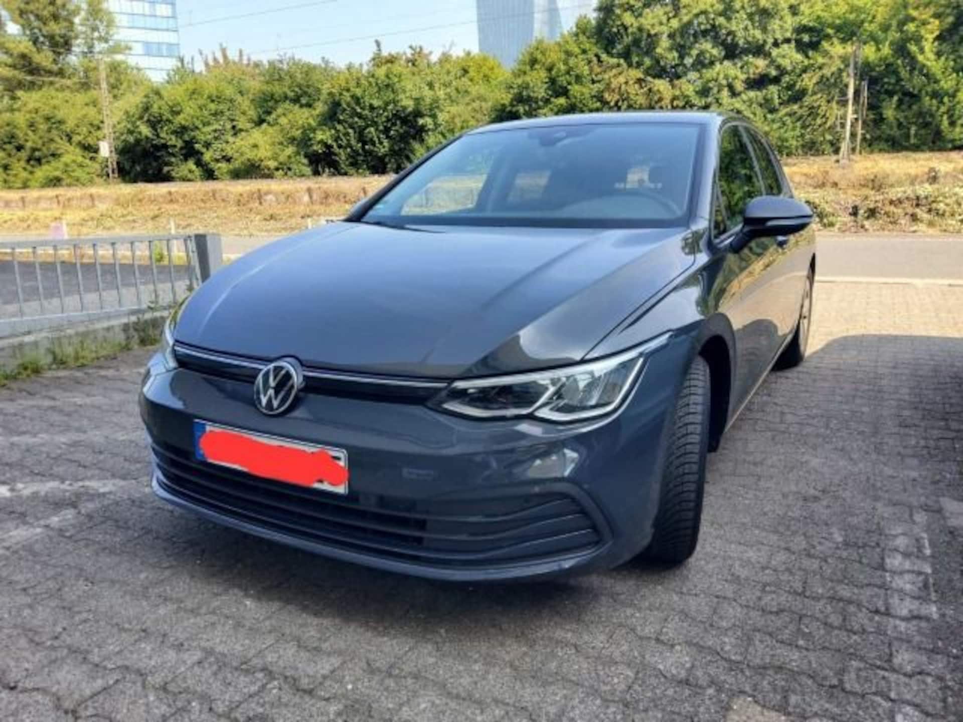 Volkswagen Golf Life