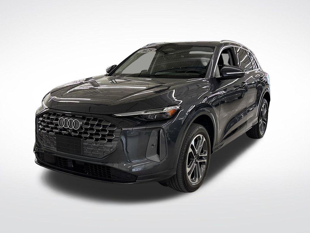 2025 Audi Q5 Premium Plus quattro's photo