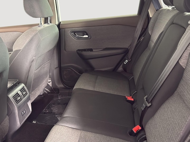 2021 Nissan Rogue SV - Photo 20