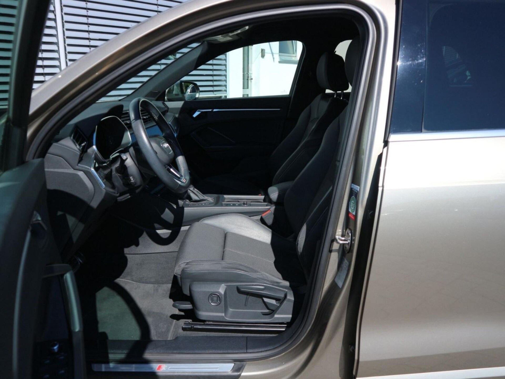 Audi Q3 TFSI e S line
