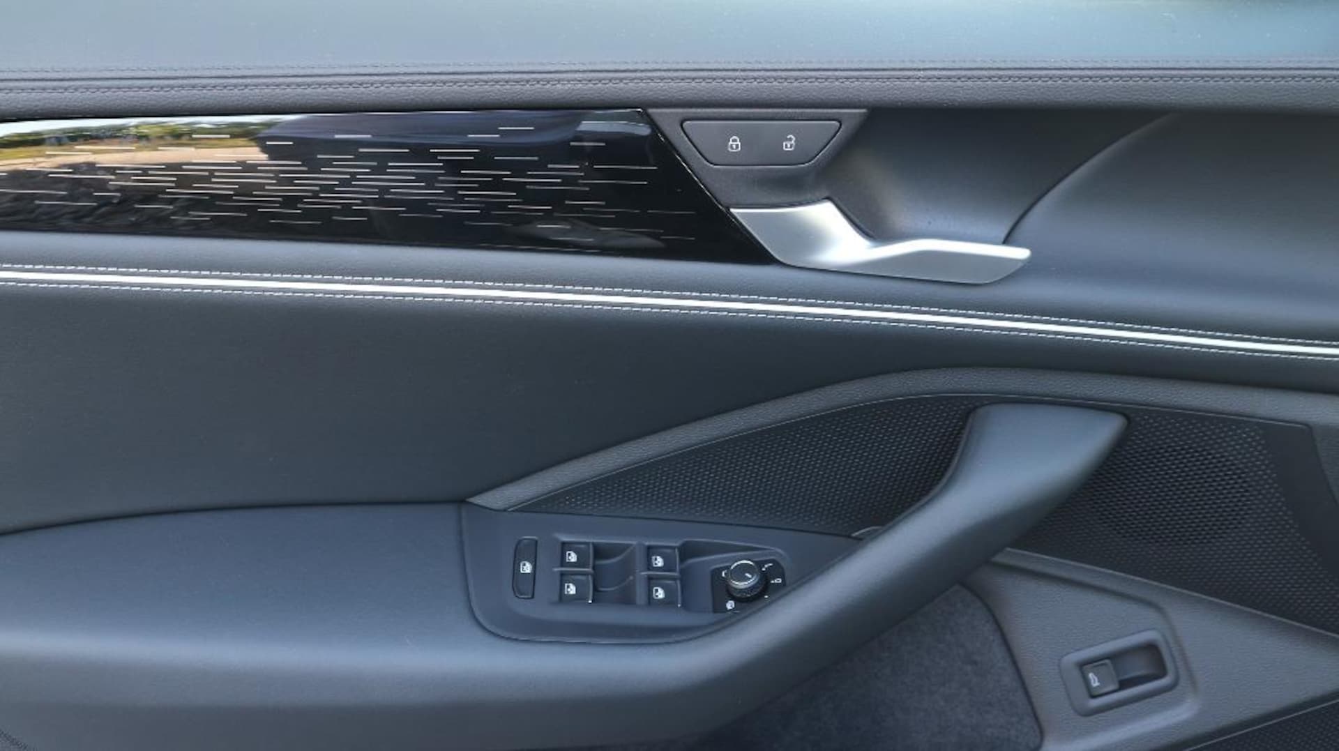 Volkswagen Passat Elegance
