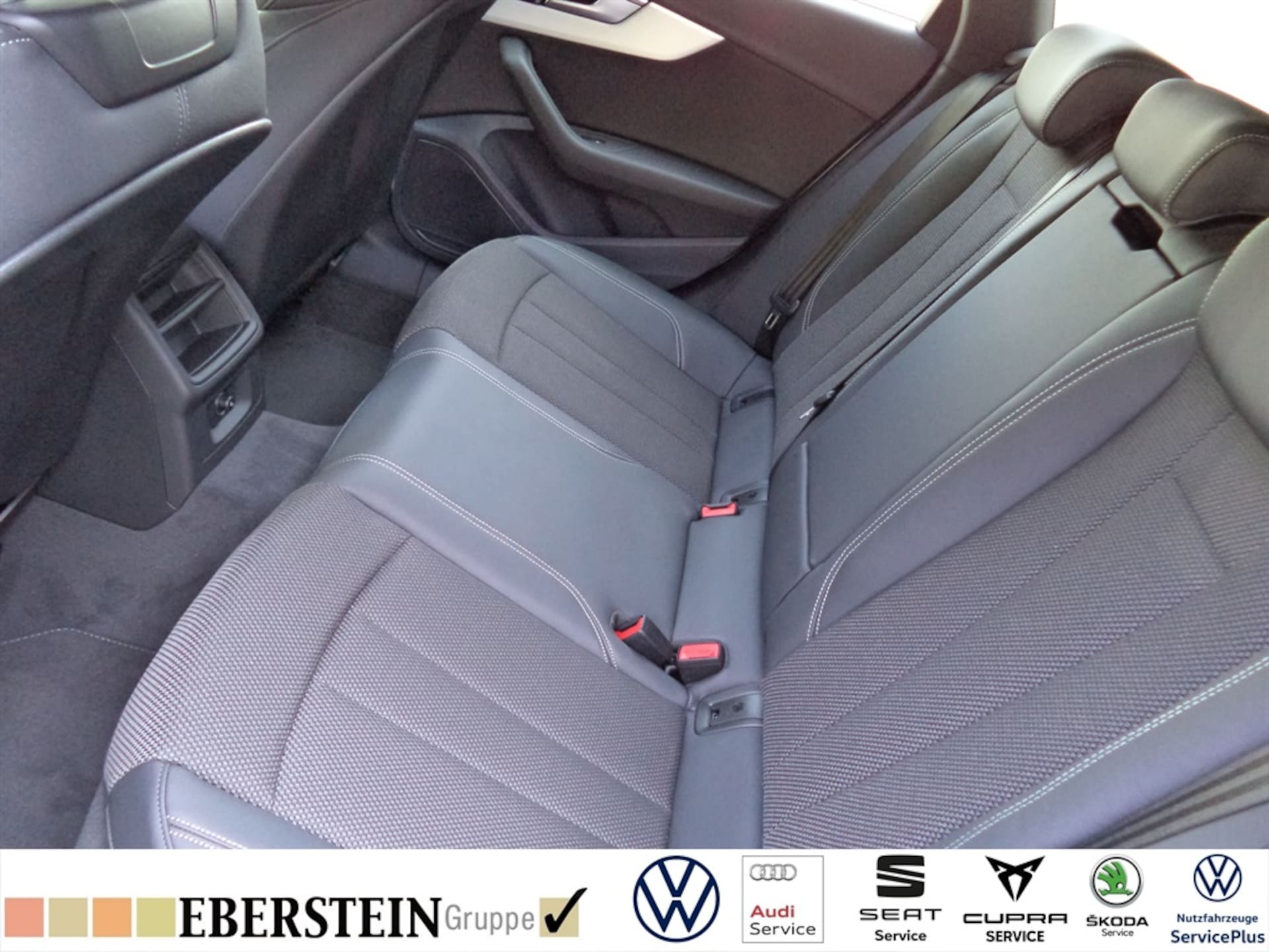 Audi A4 Avant S line