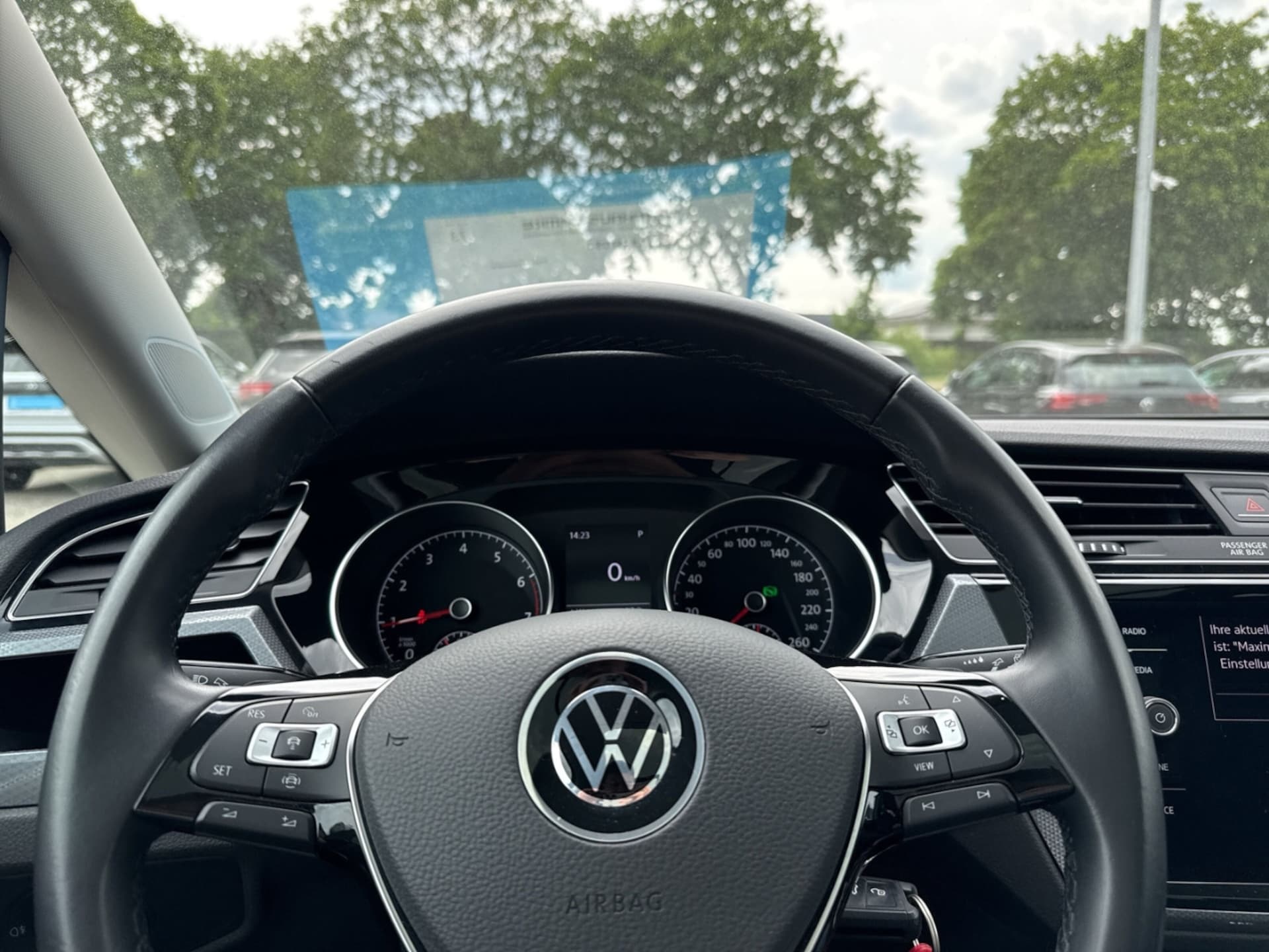 Volkswagen Touran Active