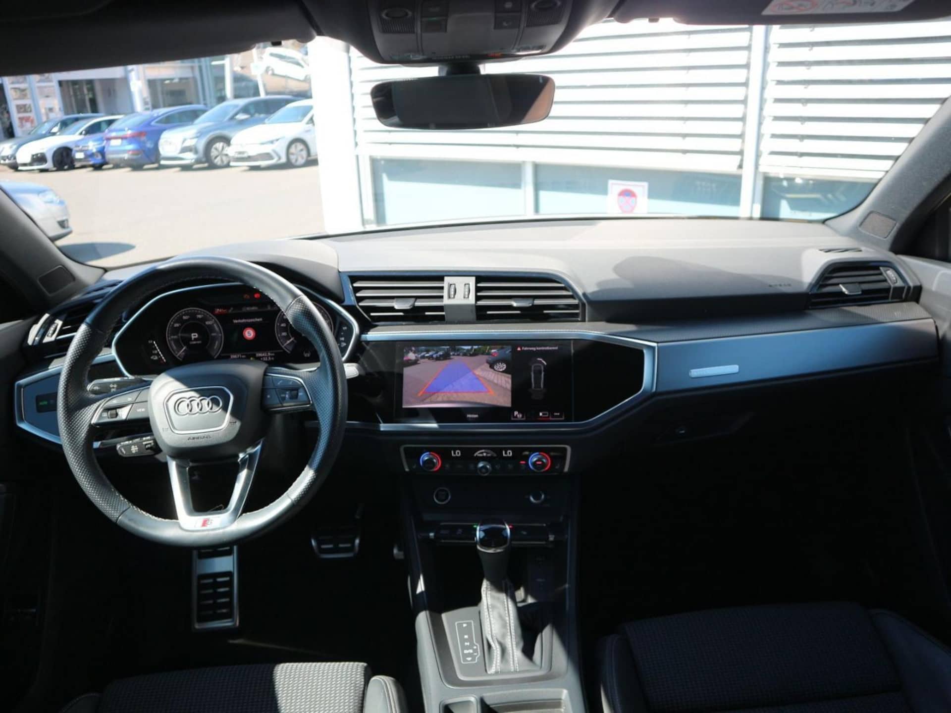 Audi Q3 TFSI e S line