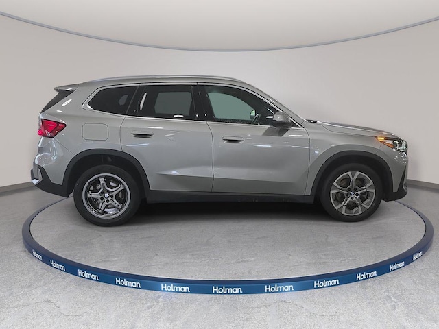 2023 BMW X1