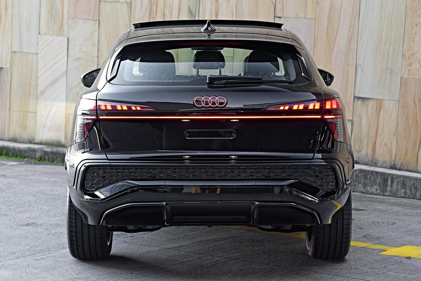 Image about Audi Q3 Sportback TFSI 110 kW