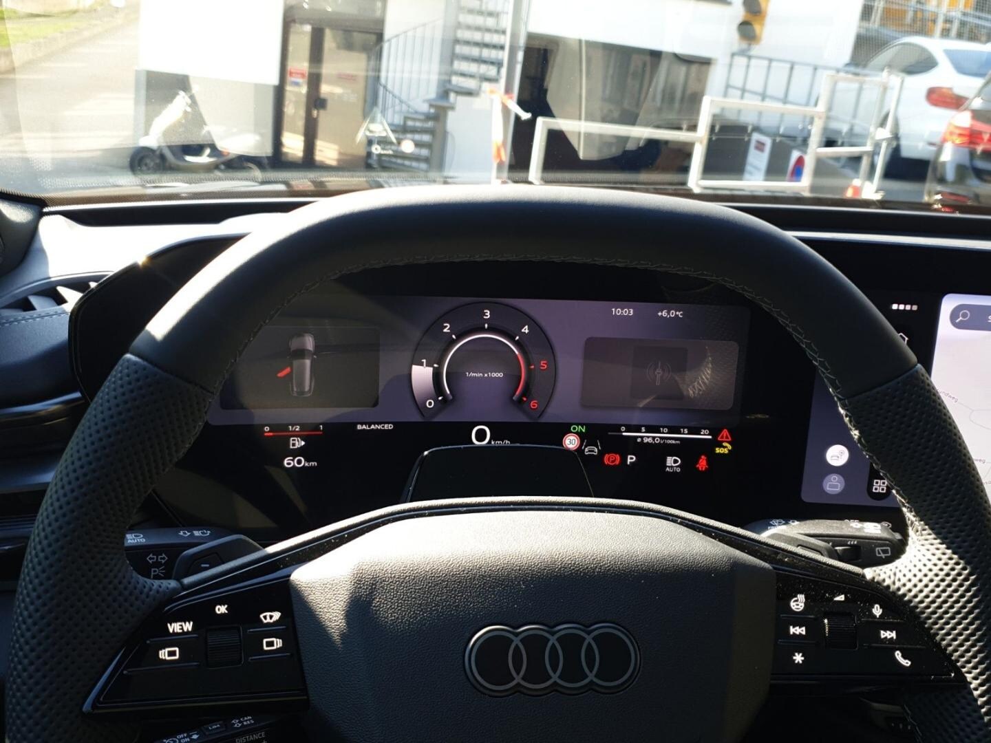 Bild über Audi A6 Avant TDI quattro 220 kW S tronic - für weitere Informationen kontaktieren Sie den Audi Partner