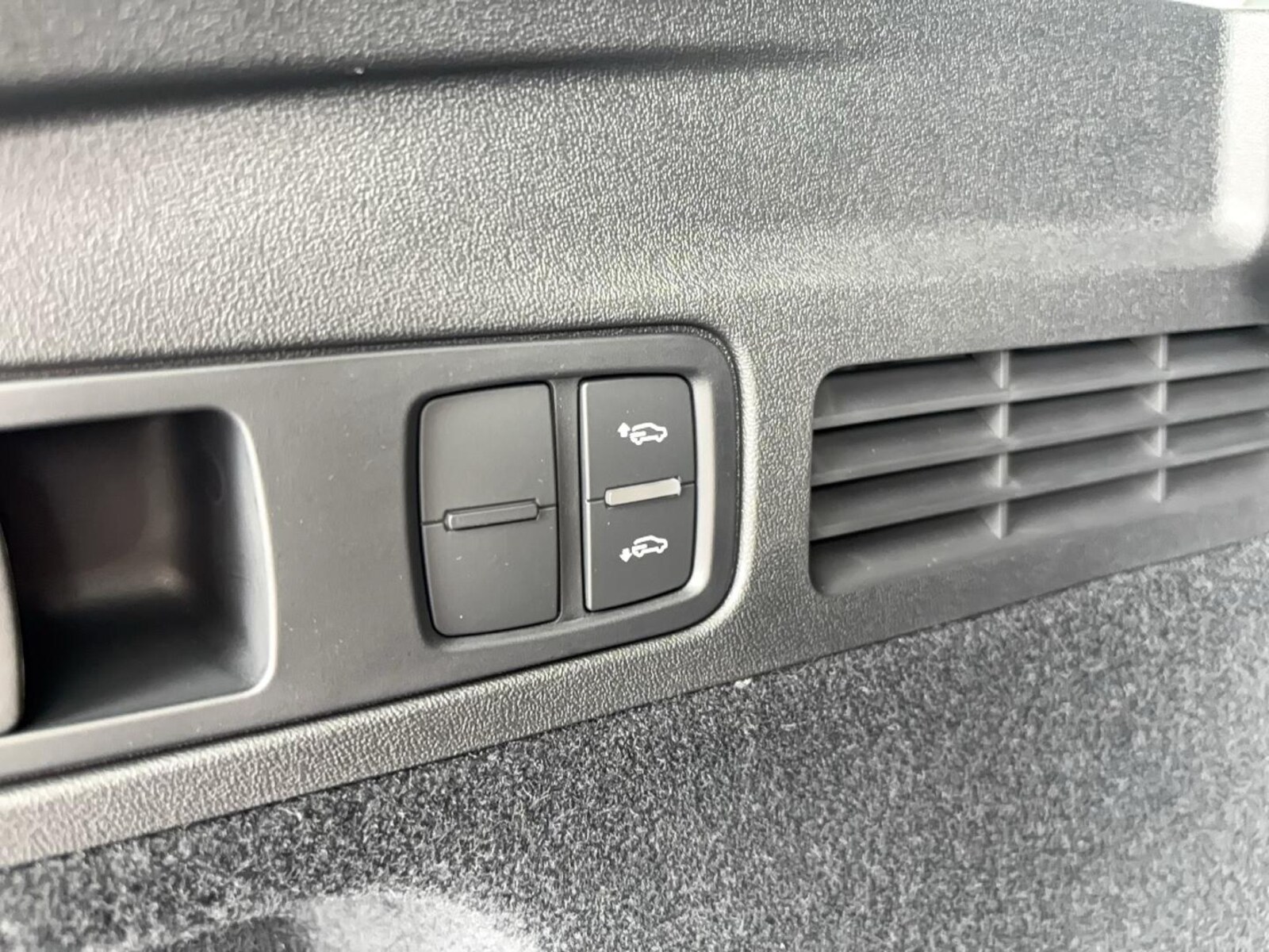 Audi SQ5 – Bild 14
