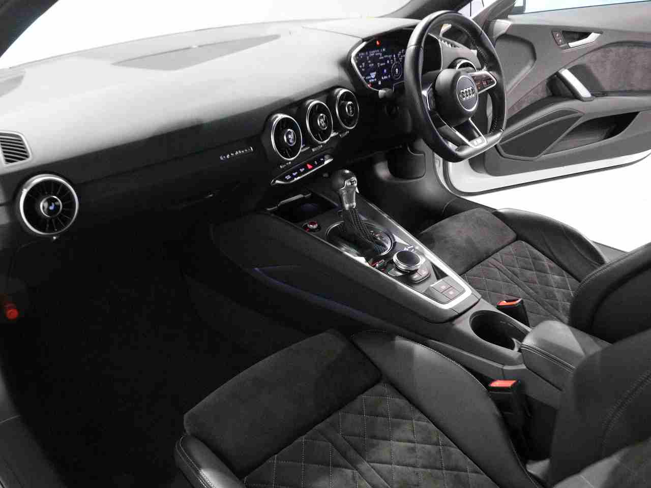 Image about Audi TT Coupé 45 TFSI quattro 180(245) kW(PS) S tronic