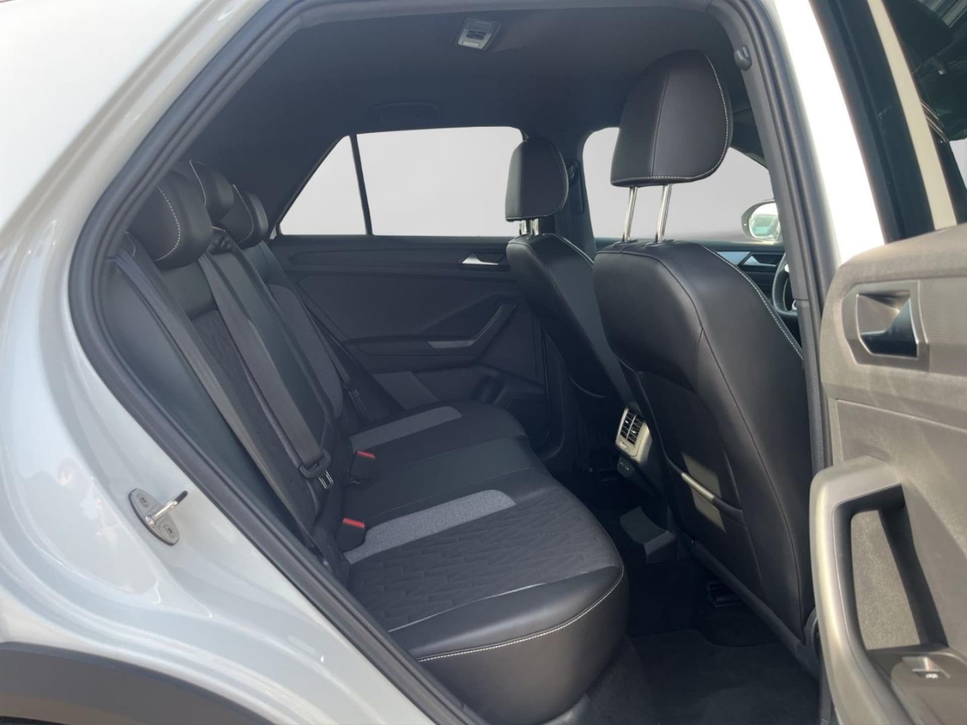 Volkswagen T-Roc Goal