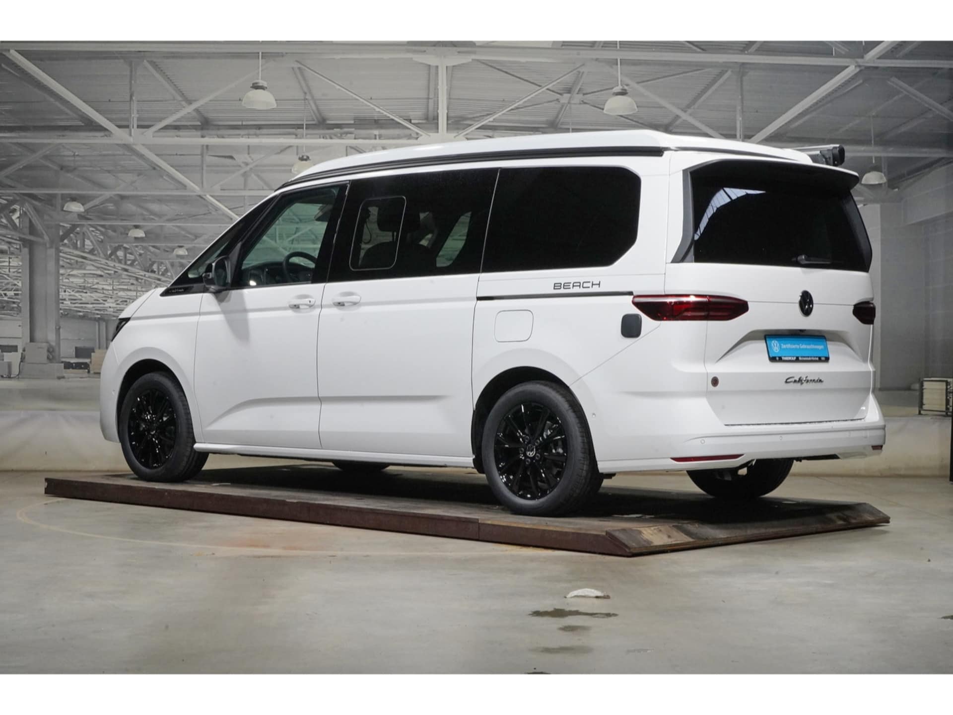 Volkswagen California Beach Camper