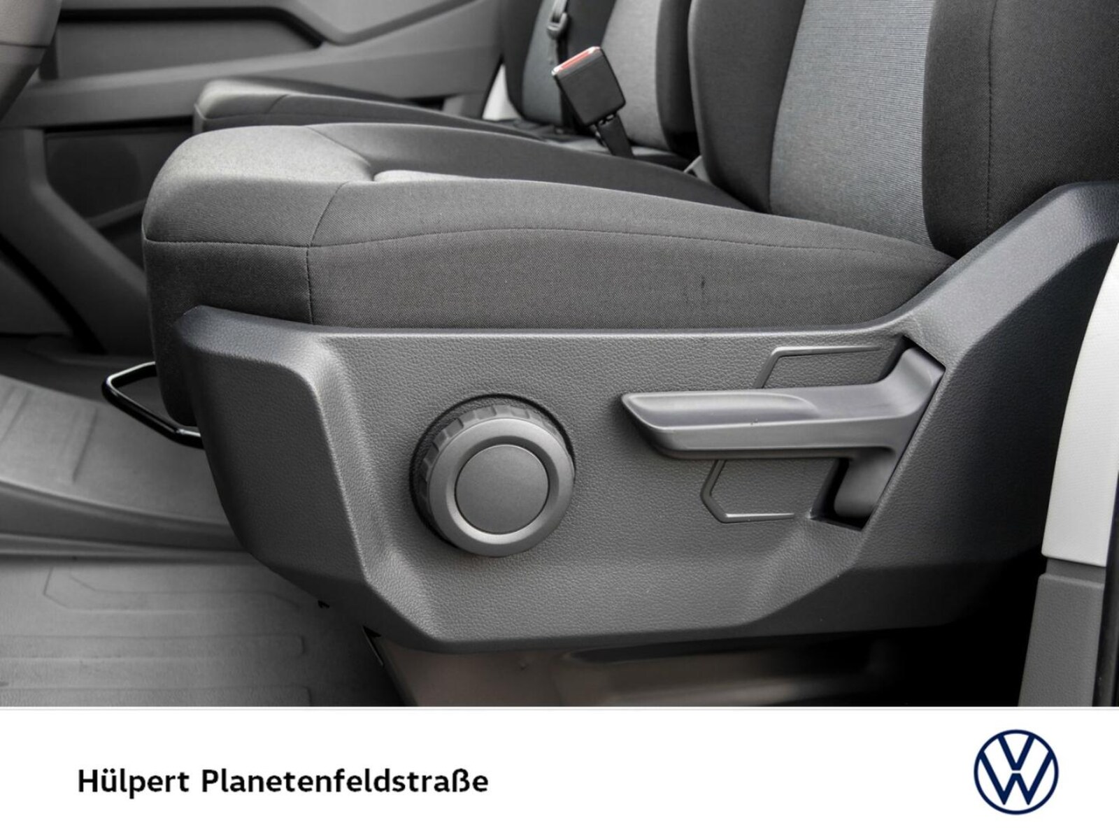 Volkswagen Crafter Kasten mittlerer Radstand – Bild 15