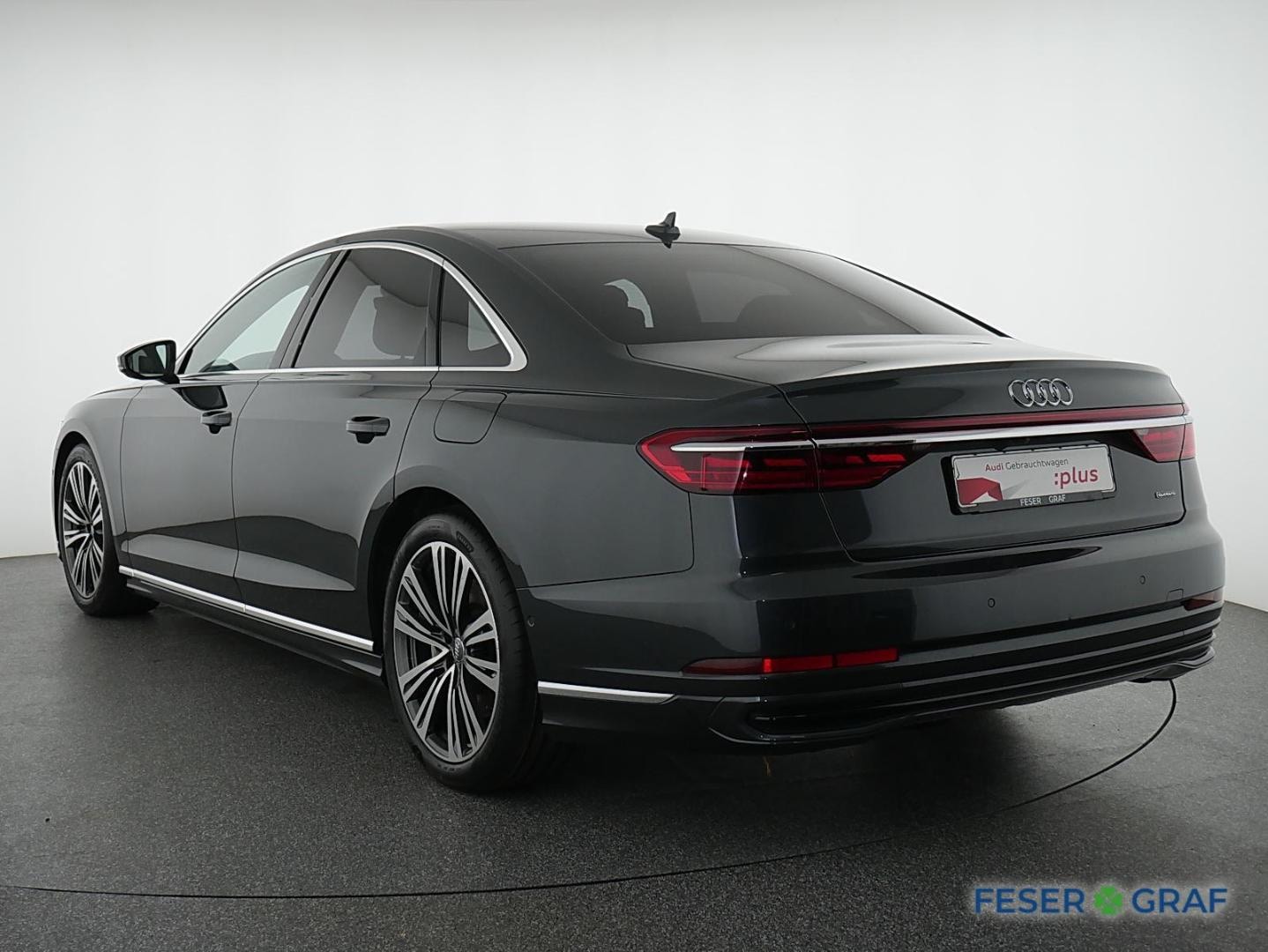 Bild über Audi A8 TFSI e 60 TFSI e quattro tiptronic - für weitere Informationen kontaktieren Sie den Audi Partner