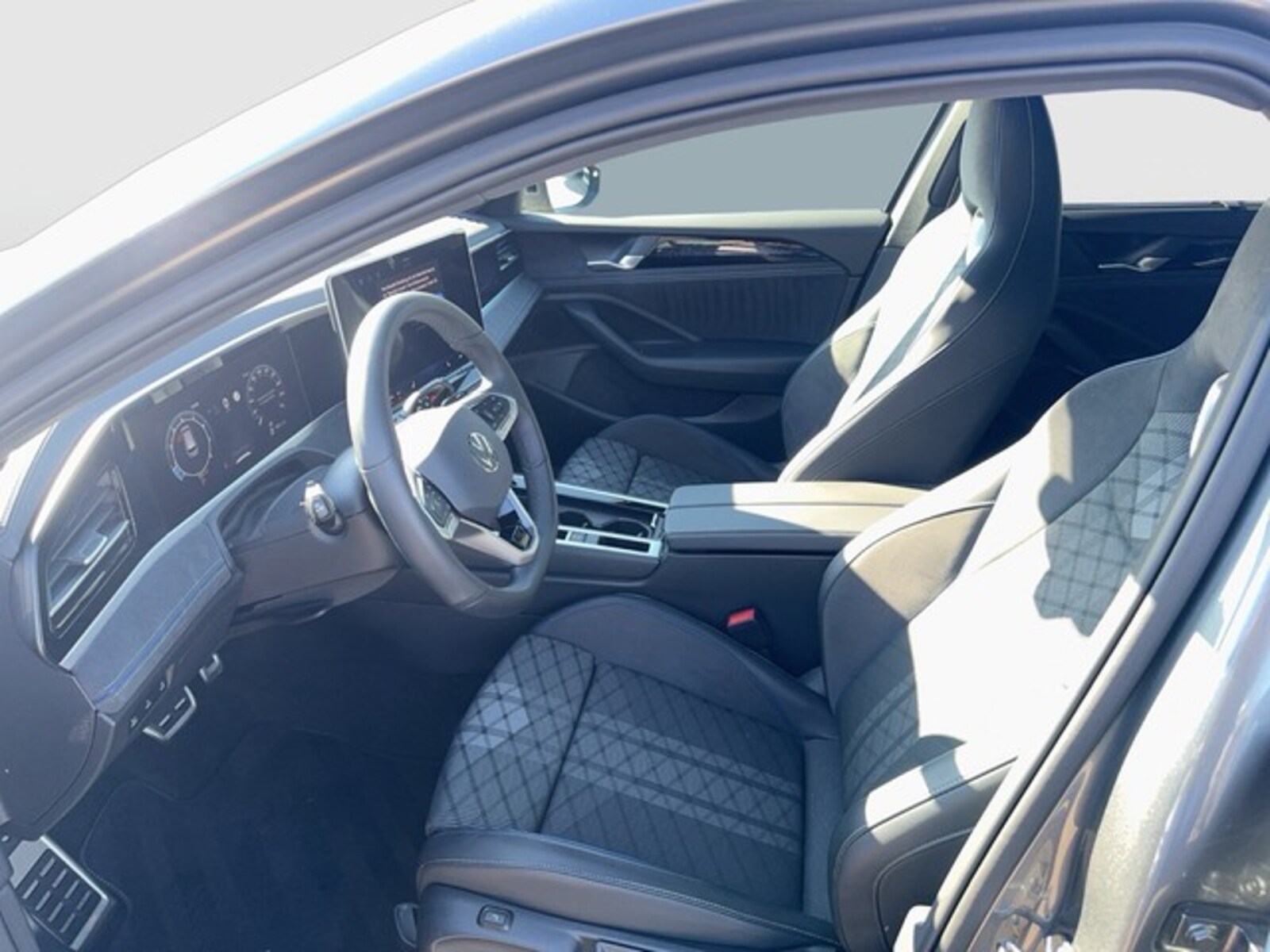 Volkswagen Passat – Bild 8