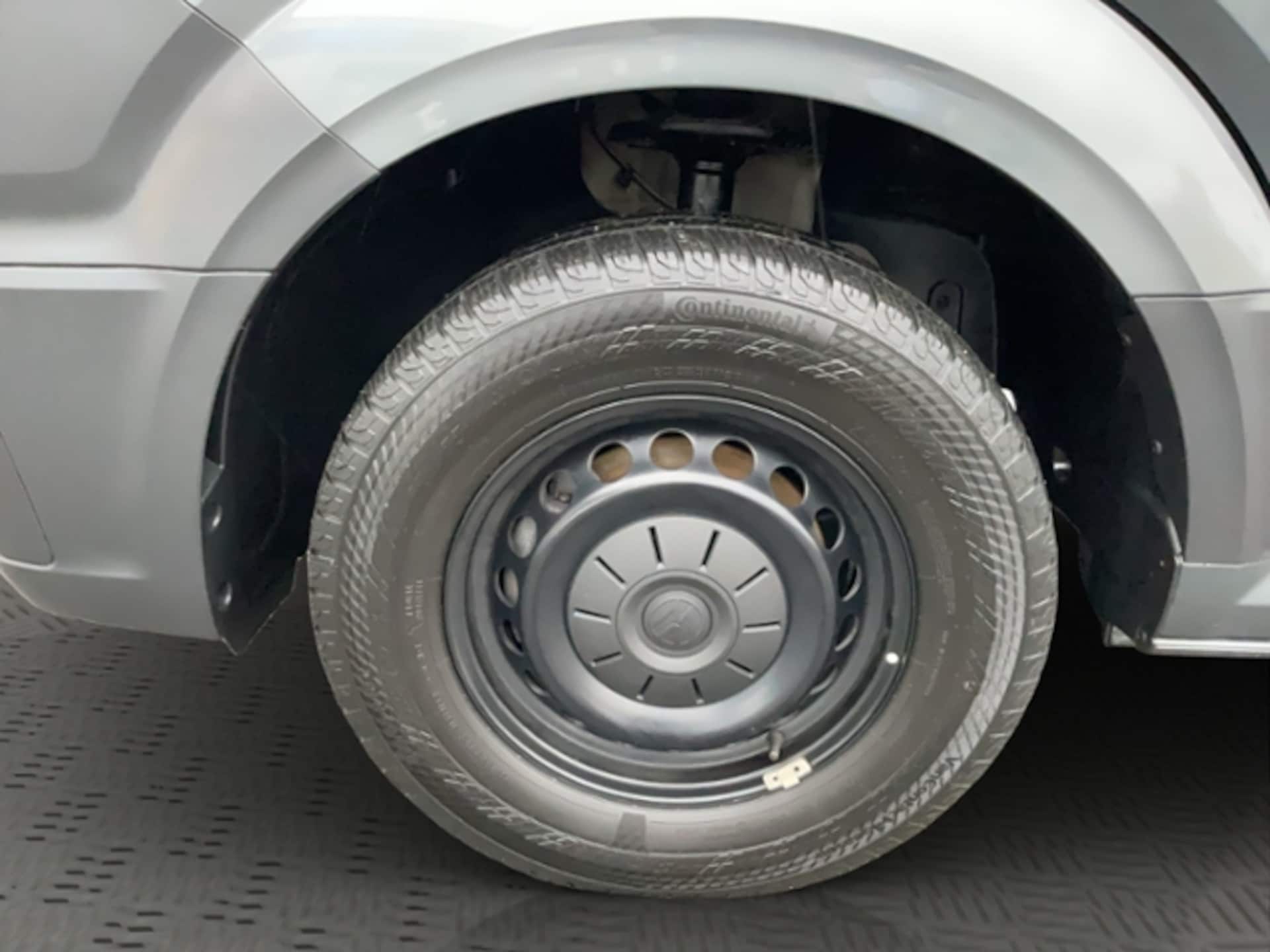 Volkswagen Crafter Kasten mittlerer Radstand