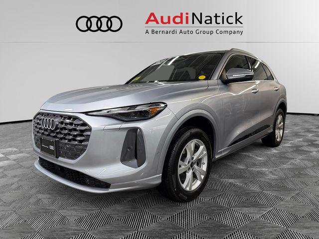 2025 Audi Q5 40 Premium's photo