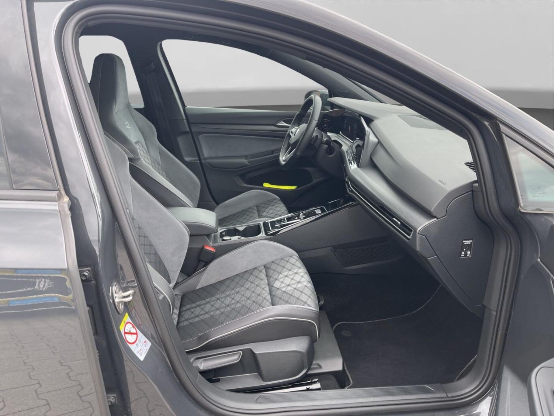 Volkswagen Golf Variant R-Line