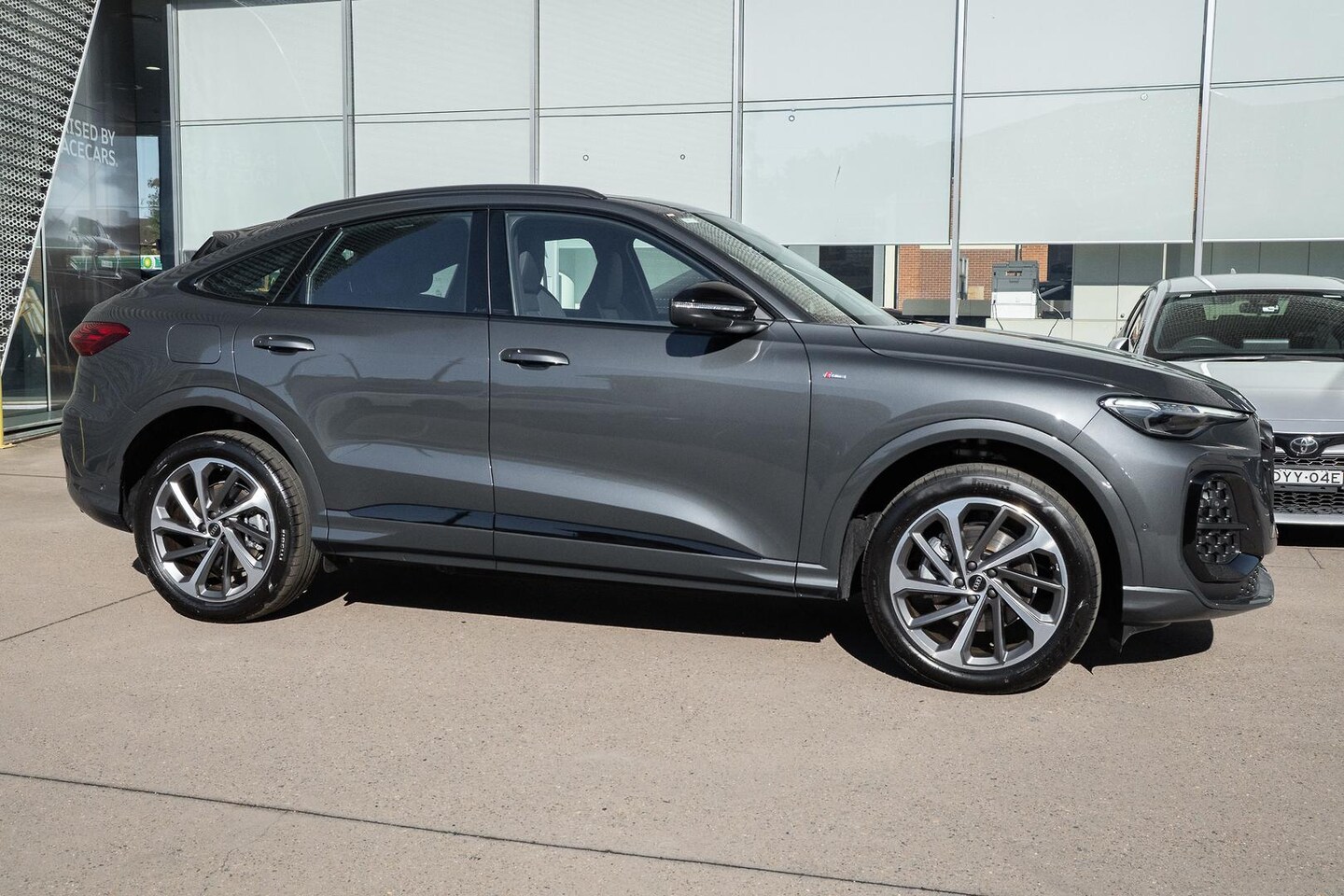 Image about Audi Q5 Sportback TFSI quattro 200 kW sport
