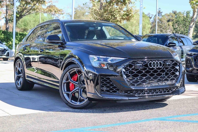 Photo of 2026 Audi RS Q8 SUV performance
