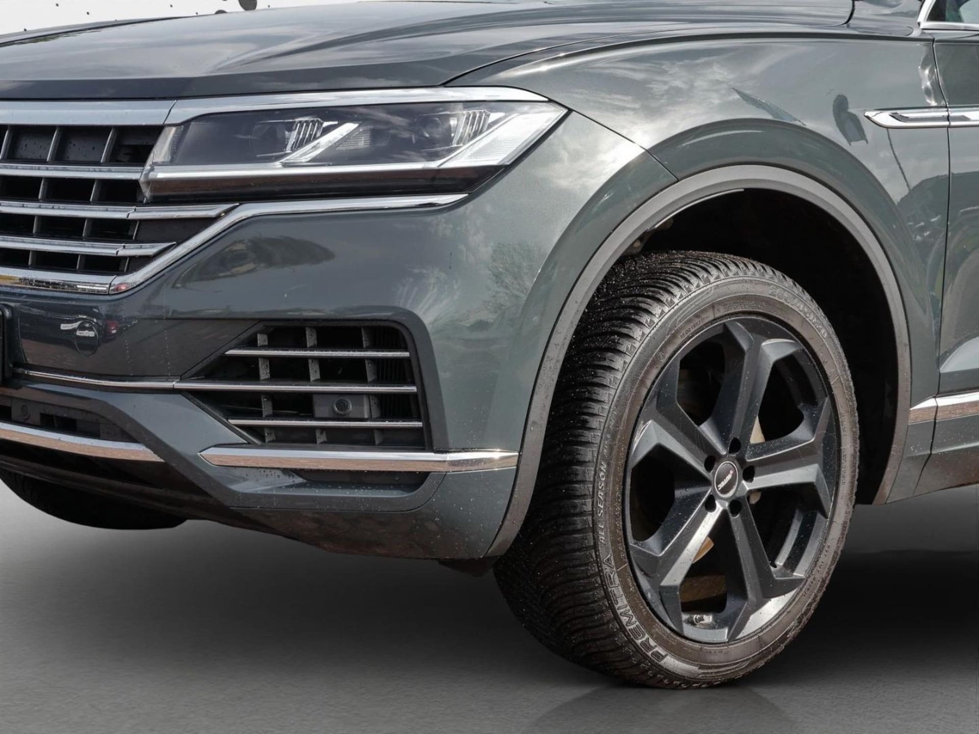Volkswagen Touareg Basis-Modell