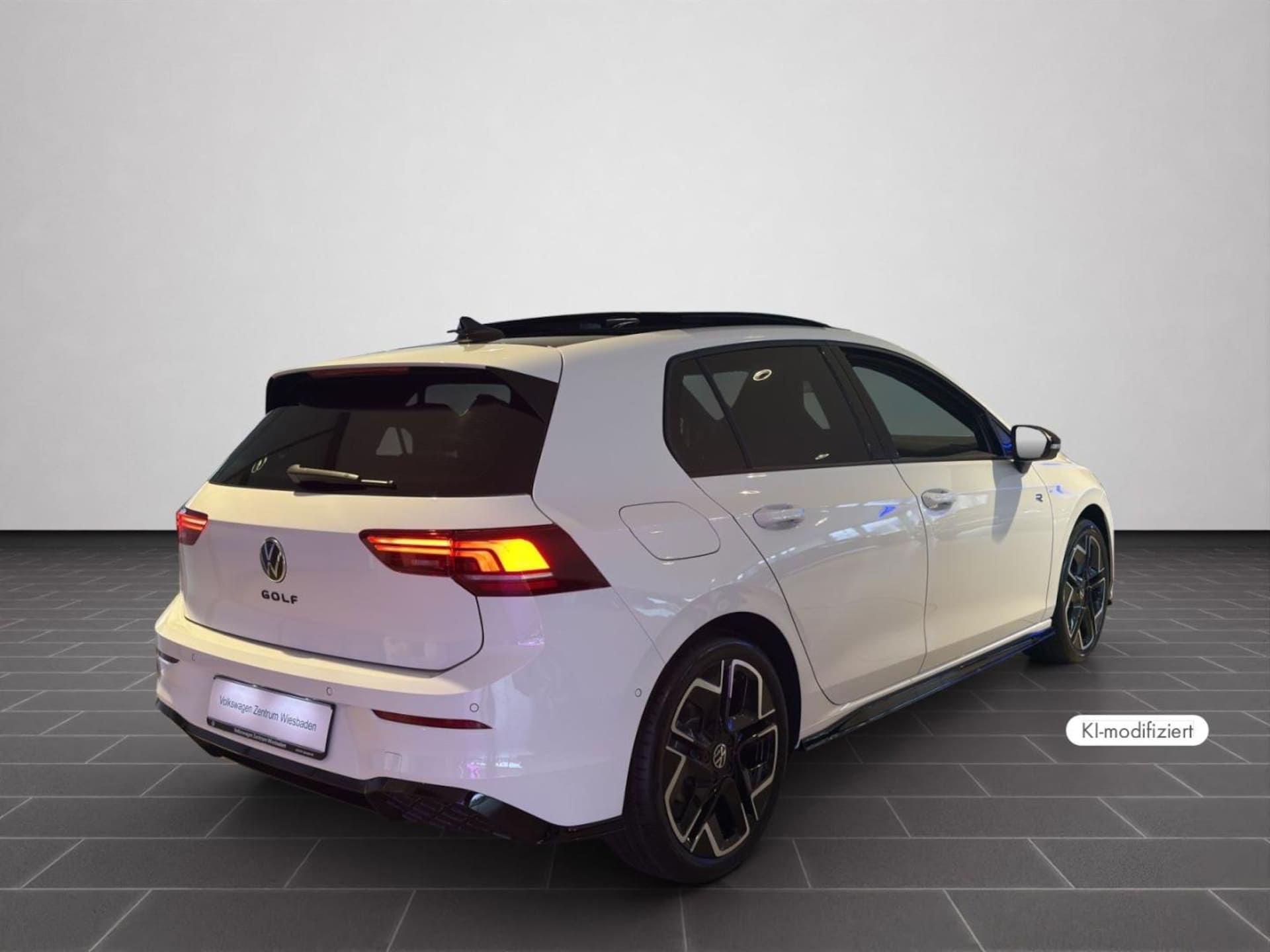Volkswagen Golf R-Line