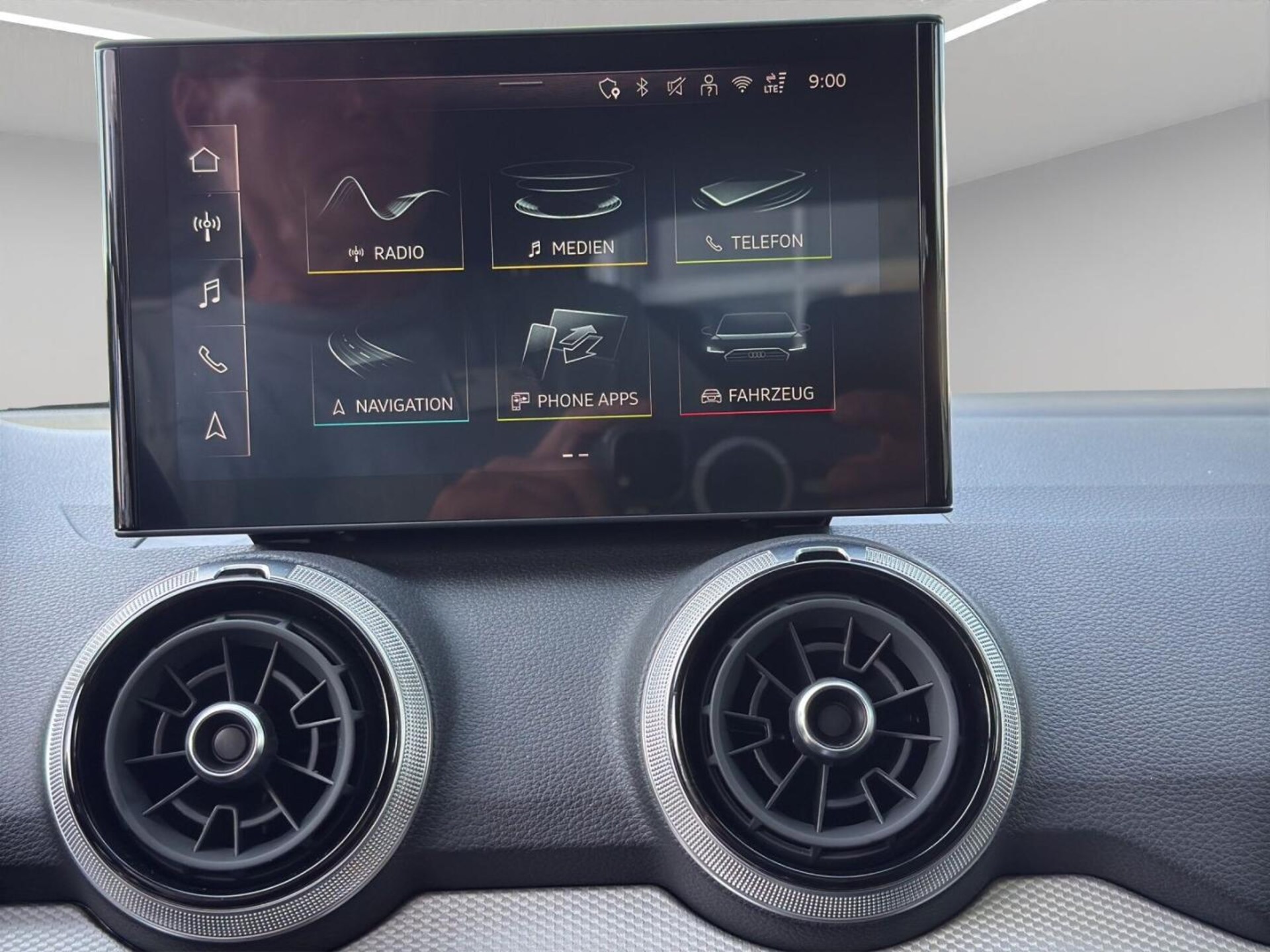 Audi Q2 S line