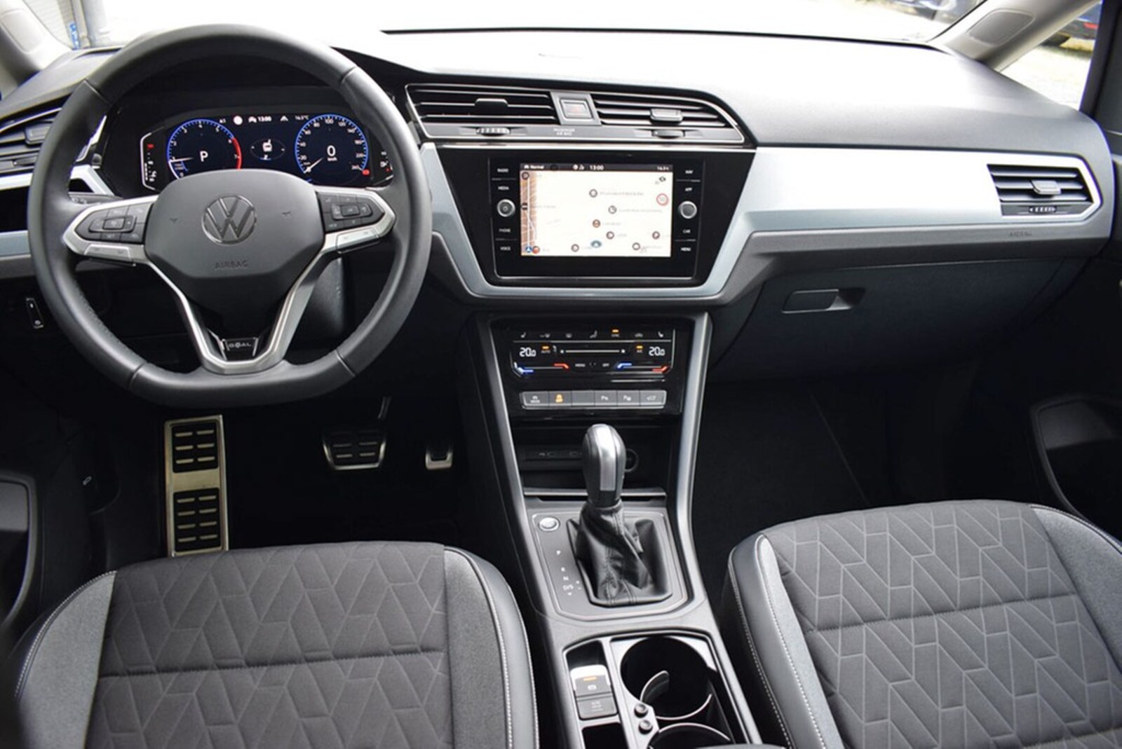 Volkswagen Touran – Bild 2
