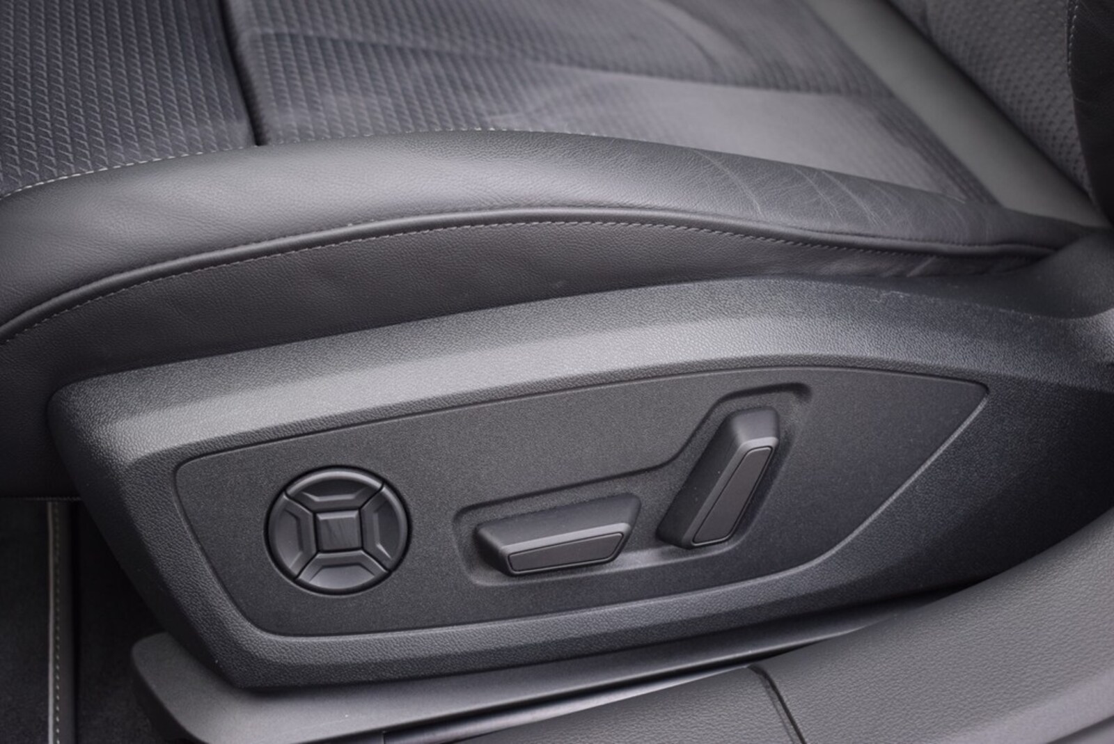 Audi S6 Avant – Bild 12