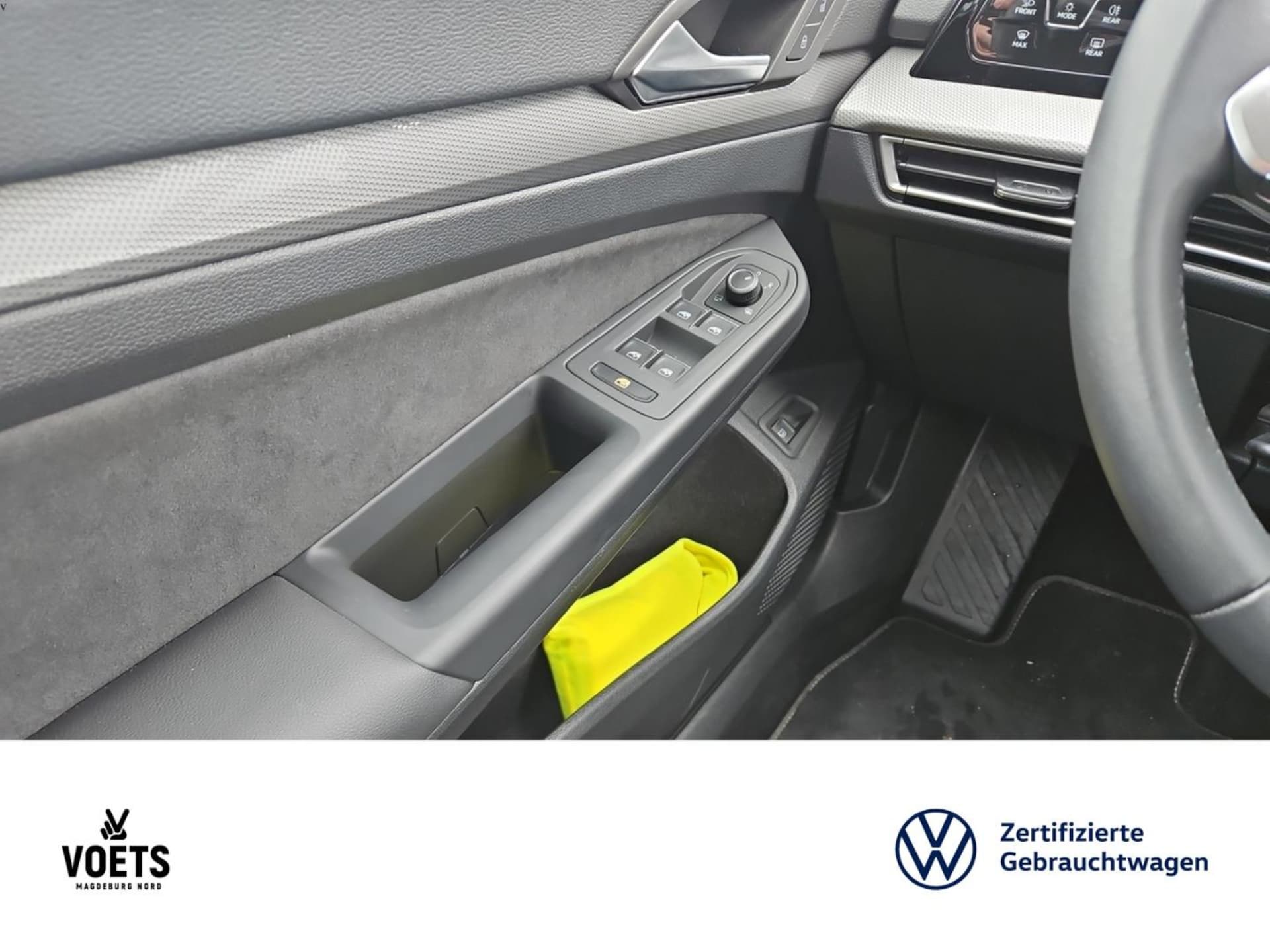 Volkswagen Golf Style