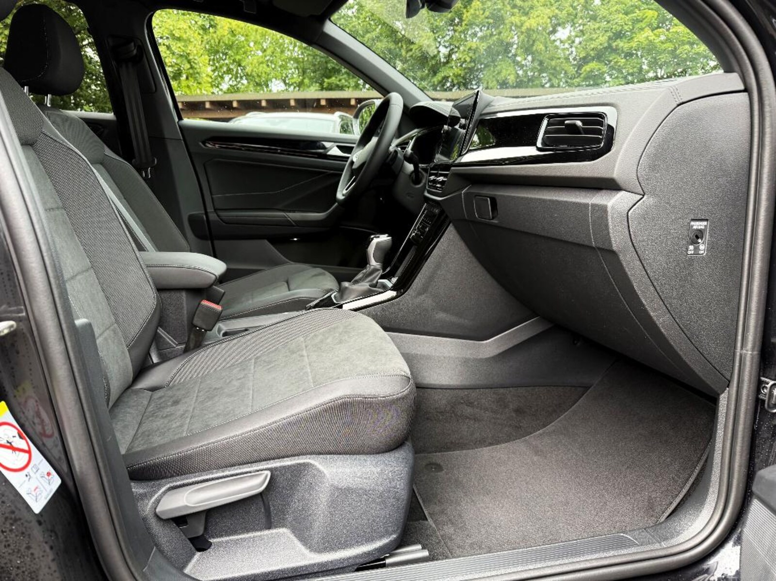 Volkswagen T-Roc – Bild 9