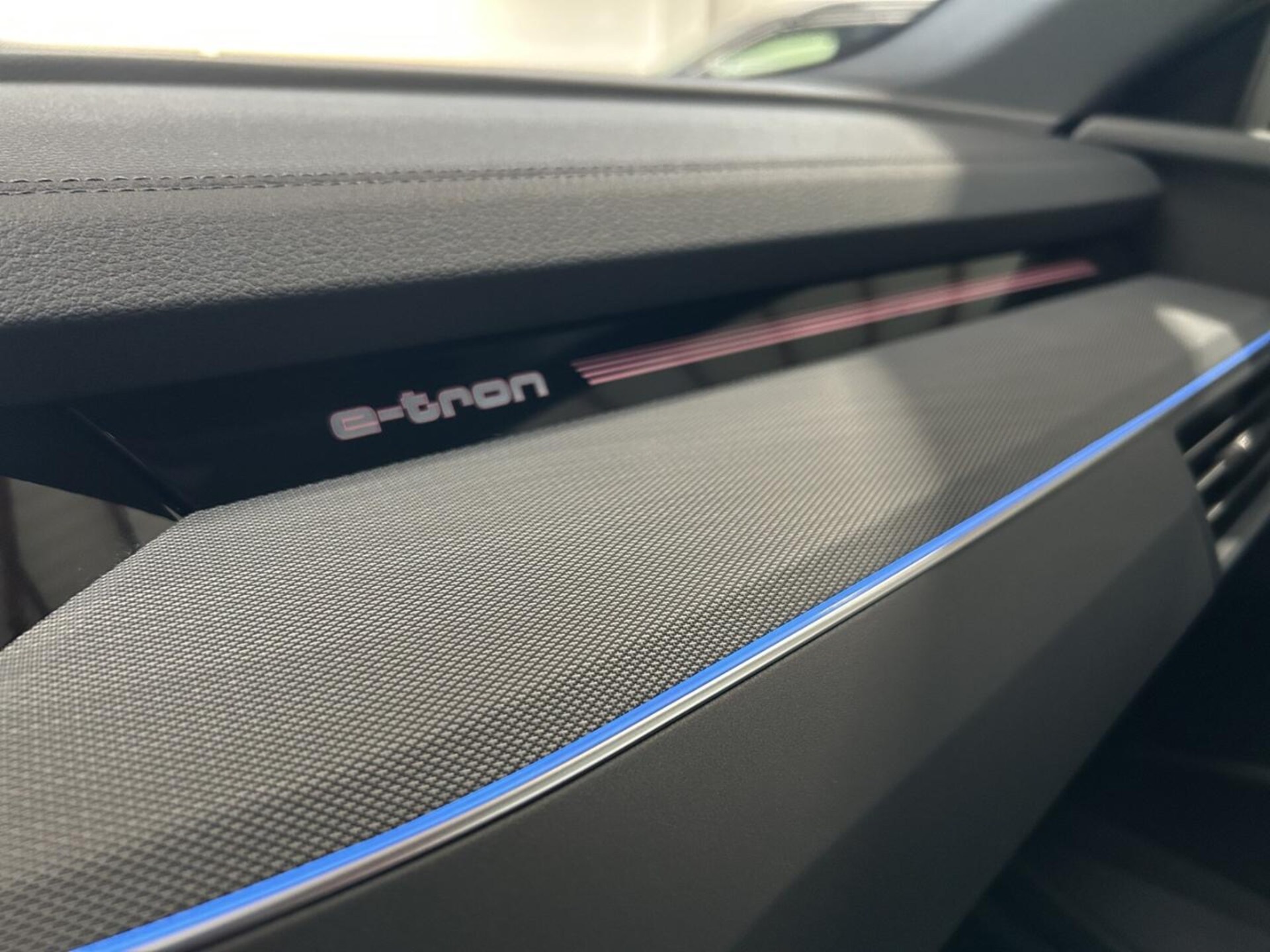 Audi Q8 Sportback e-tron S line