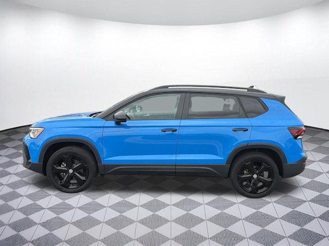 2025 Volkswagen Taos